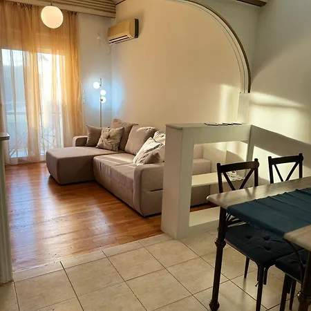 Cozy With Acropolis View Apartment Athens